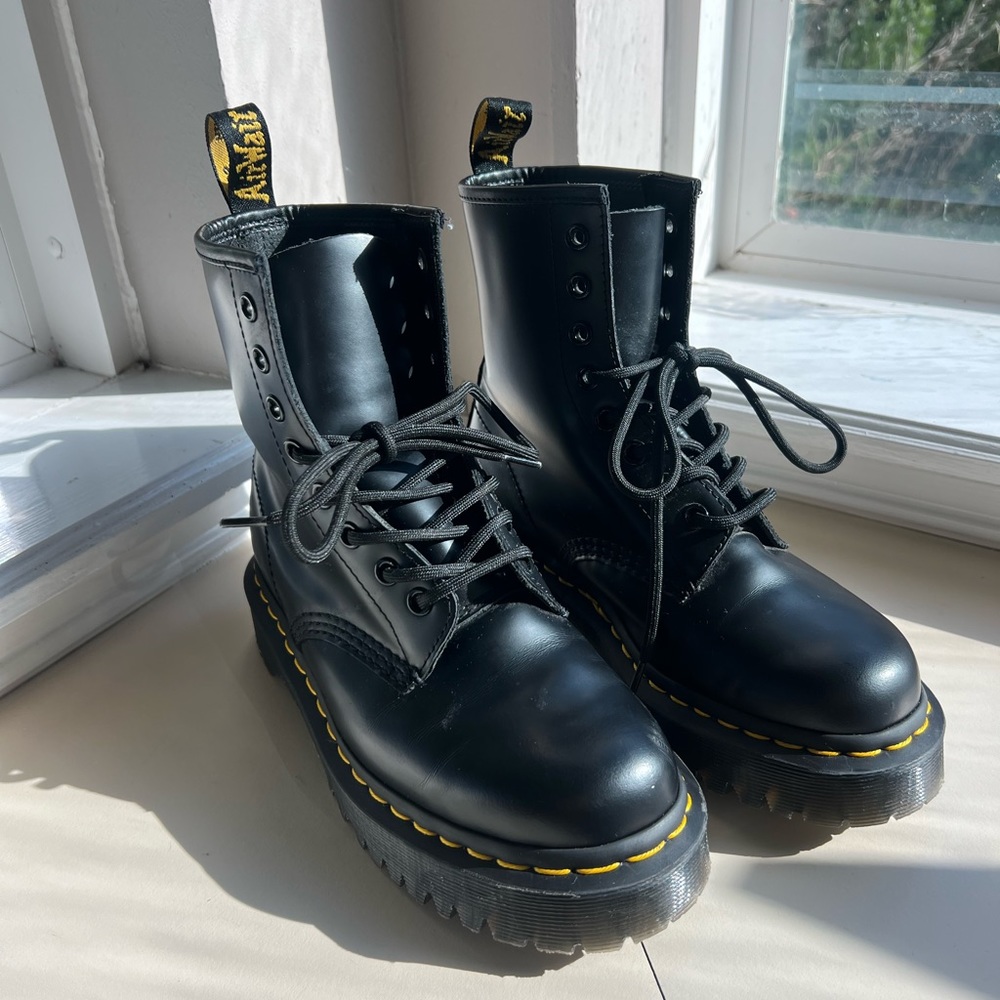 Dr. Martens 1460 Bex Smooth Leather Platform Boots